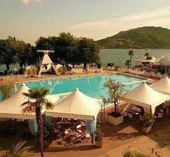 Beach Hotel Eurovil Predore Luaran gambar