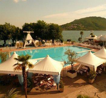 Beach Hotel Eurovil Predore Luaran gambar