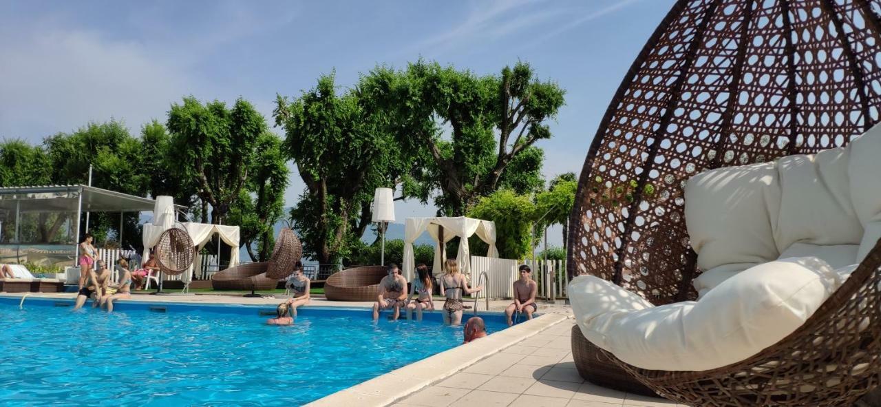 Beach Hotel Eurovil Predore Luaran gambar