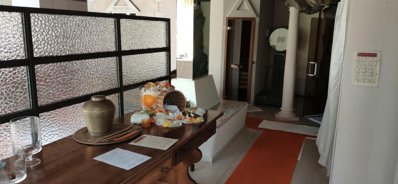 Beach Hotel Eurovil Predore Luaran gambar